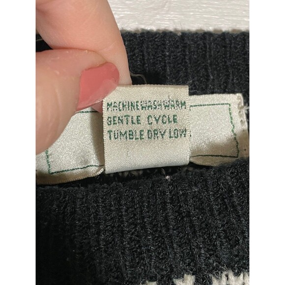 Vintage 80s Cropped Knit Sweater Black White Snowflake Stripe Dot Oversized M - Picture 3 of 9